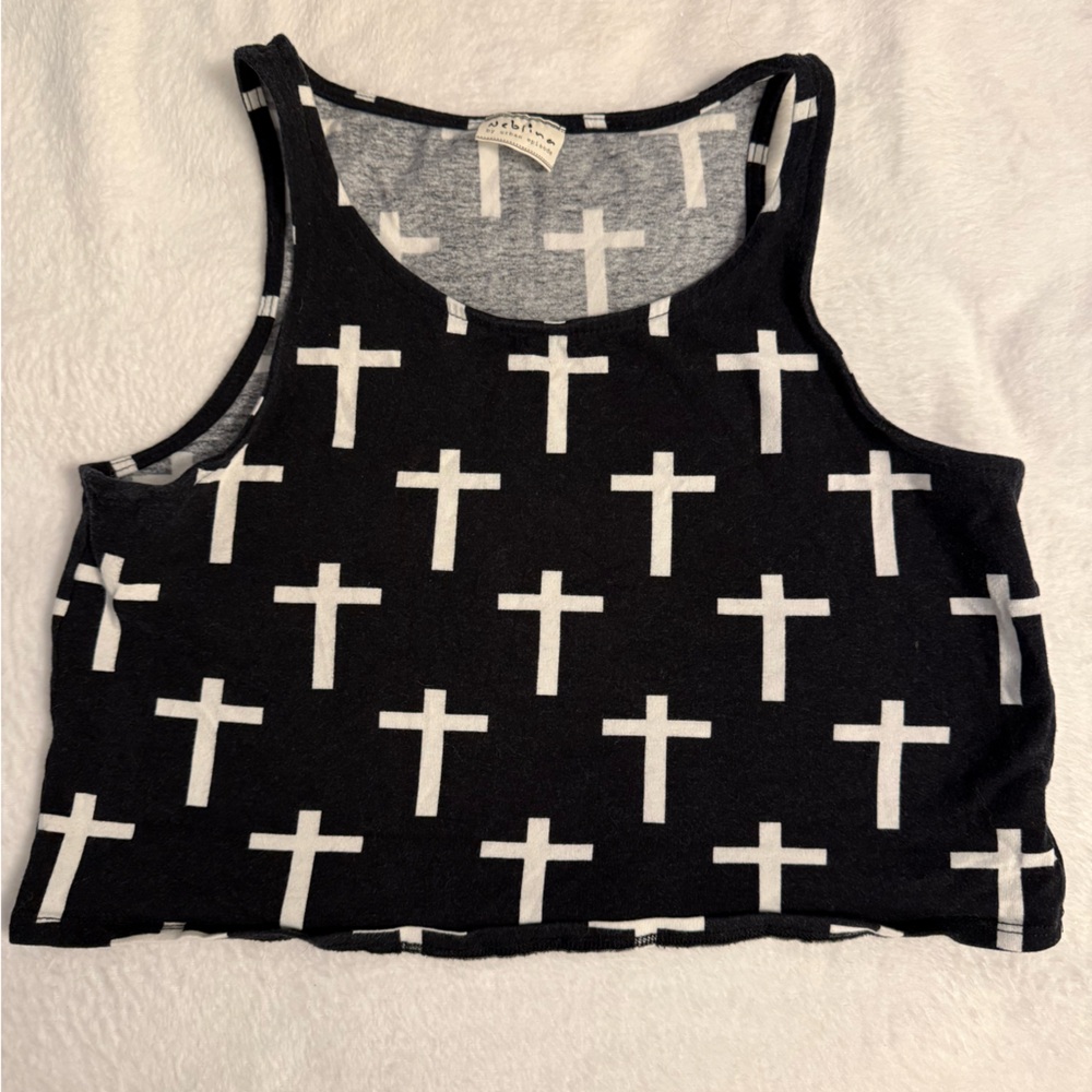 Urban Episode Black and White Cross Pattern Top Size Small
